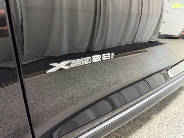 Used 2017 BMW X4 xDrive28i AWD/4WD image 31