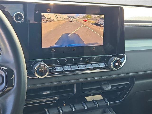 Used 2023 Chevrolet Colorado LT w/ LT Convenience Package II RWD image 14