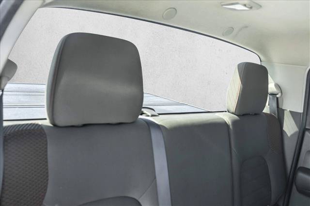Used 2012 Nissan Frontier PRO-4X AWD/4WD image 23