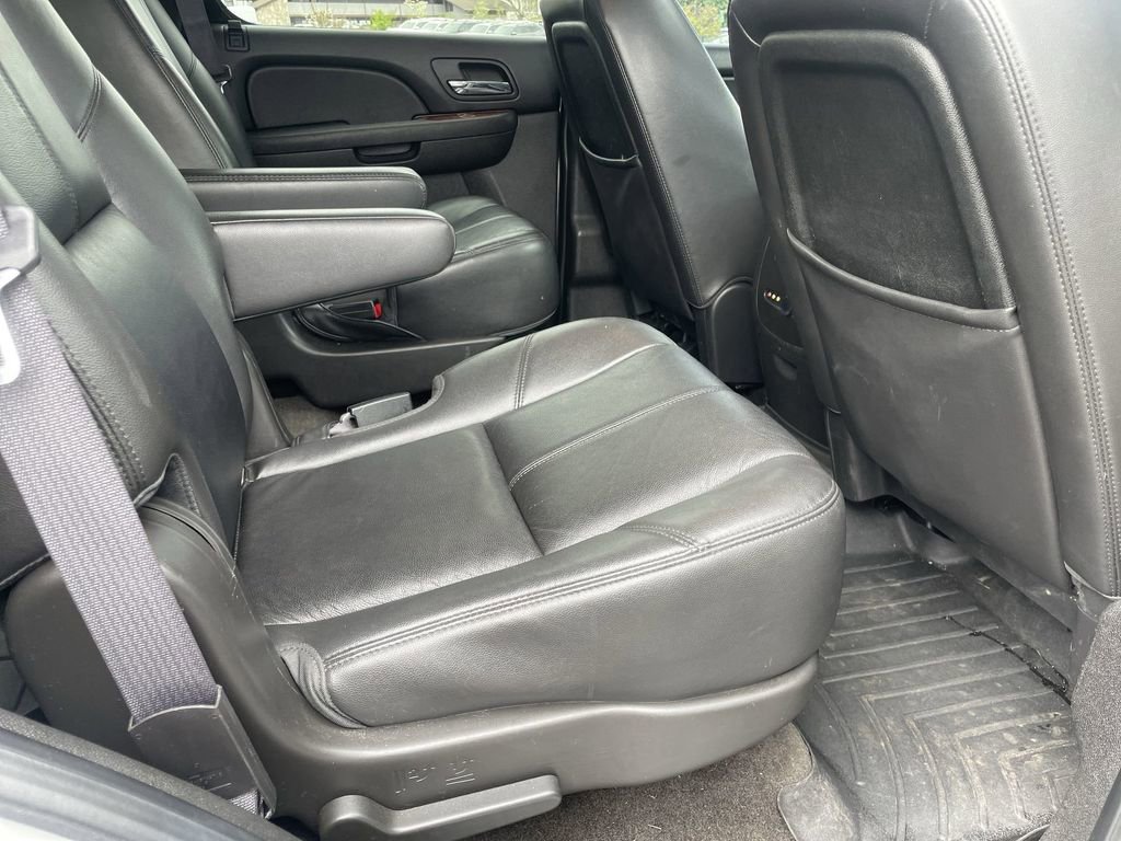 Used 2013 Chevrolet Tahoe LT AWD/4WD image 25
