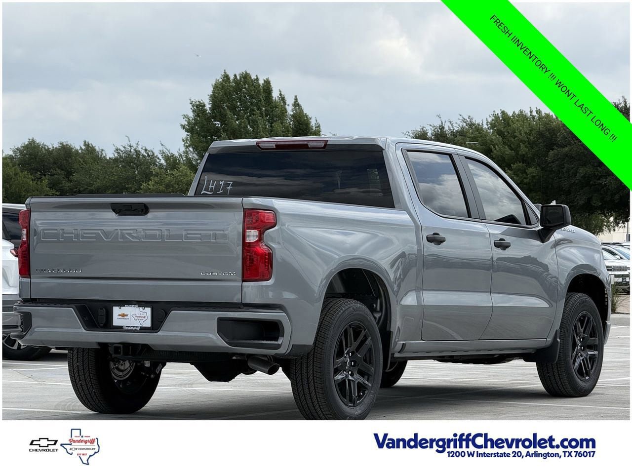 New 2026 Chevrolet Silverado 1500 Custom RWD image 4