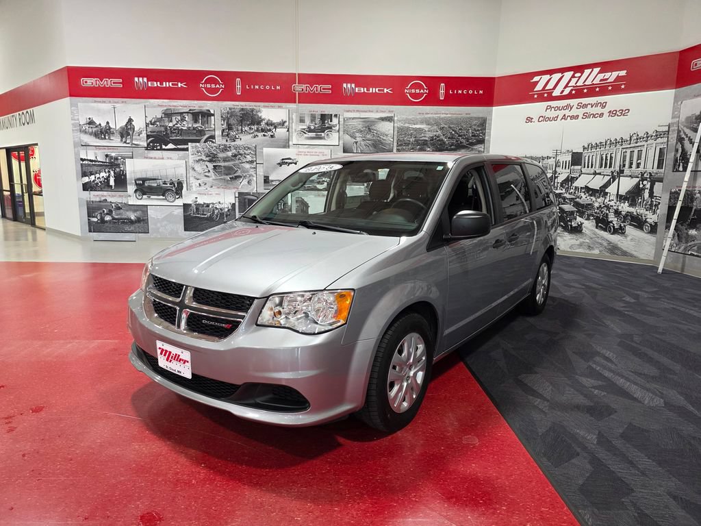 Used 2019 Dodge Grand Caravan SE FWD image 8