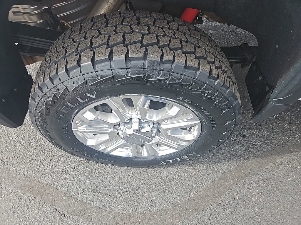 Used 2020 GMC Sierra 2500 Denali w/ Denali Ultimate Package image 12