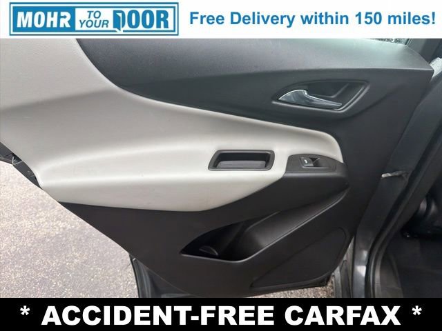 Used 2020 Chevrolet Equinox LS image 29