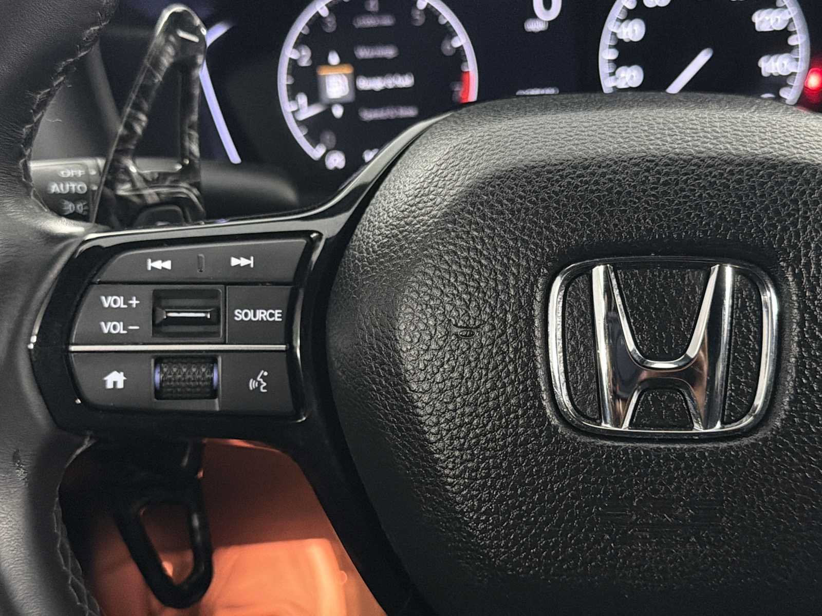 Used 2025 Honda Civic Sport image 25