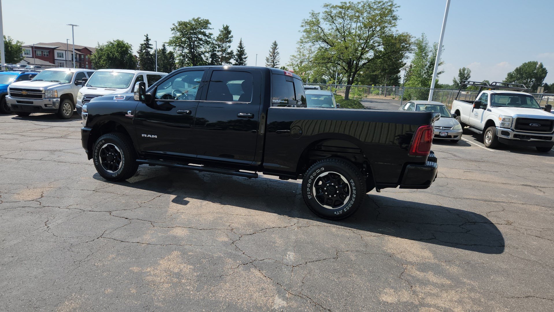 Used 2025 RAM 2500 Laramie AWD/4WD image 5