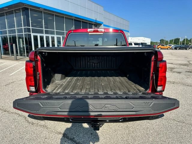 Used 2026 Chevrolet Colorado Z71 w/ Technology Package AWD/4WD image 5