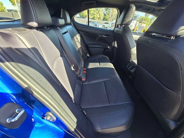 Certified 2024 Lexus UX 250h F Sport FWD image 14
