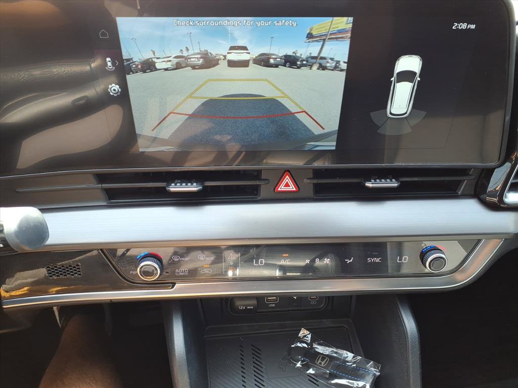 Used 2024 Kia Sportage EX image 13