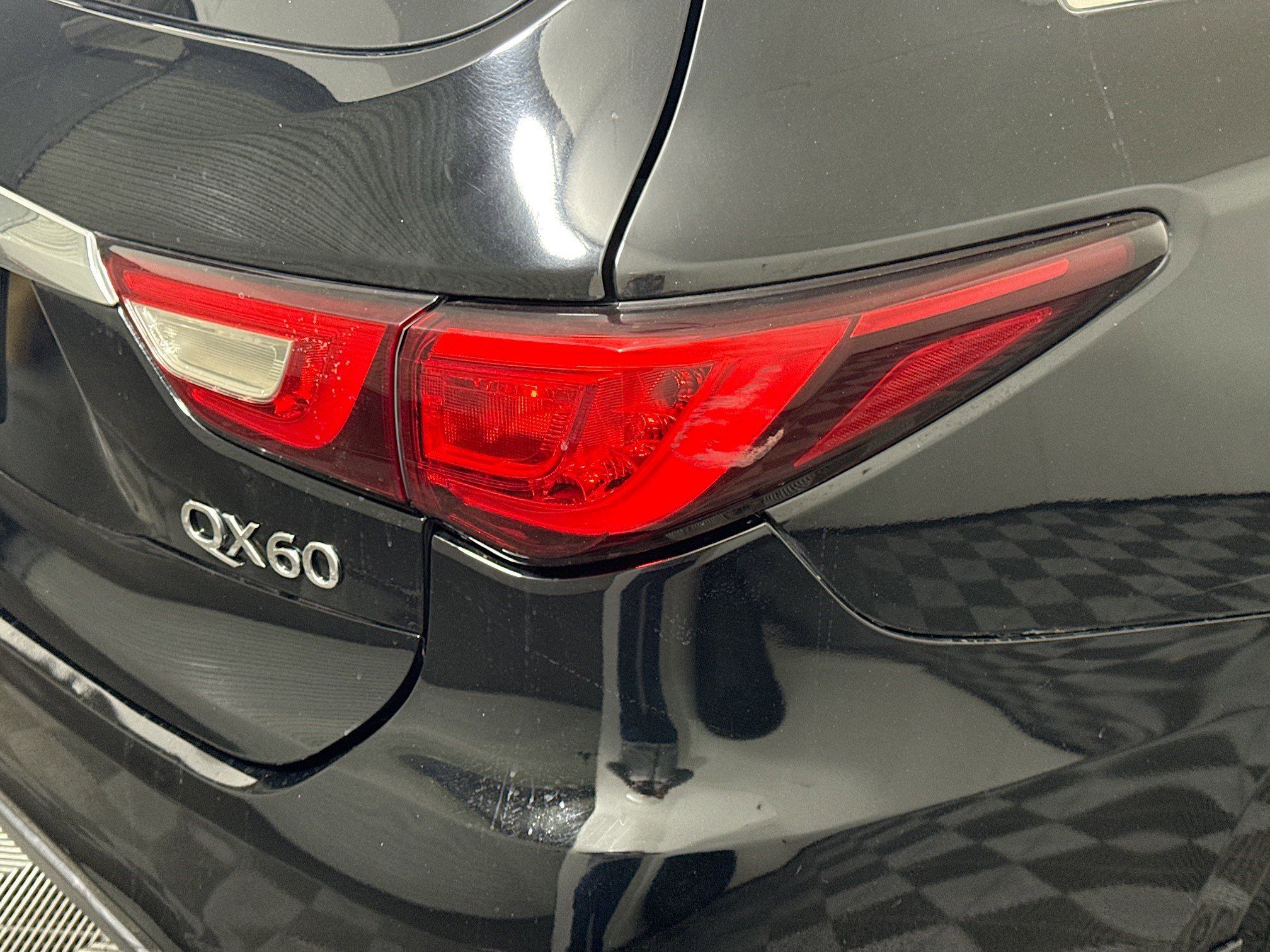Used 2018 INFINITI QX60 FWD w/ Premium Plus Package image 34