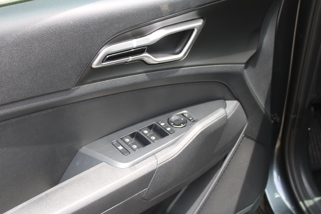 New 2027 Kia Sportage LX FWD image 18