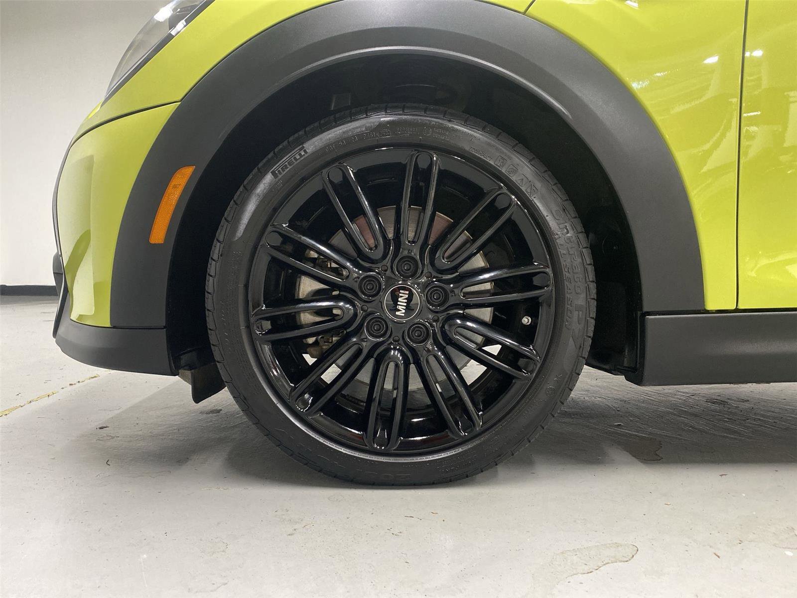 Used 2024 MINI Cooper S image 23