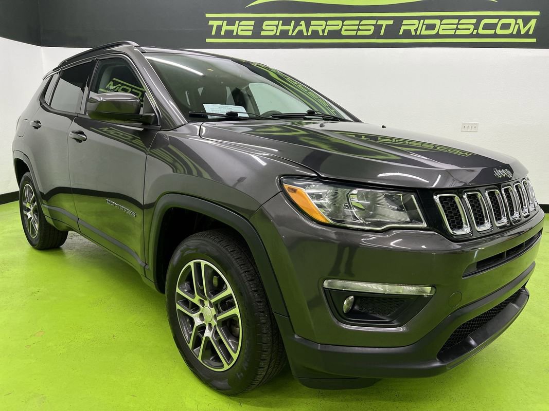 Used 2018 Jeep Compass Latitude w/ Popular Equipment Group AWD/4WD image 2