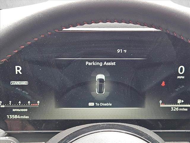 Used 2025 Nissan Kicks SR FWD image 11