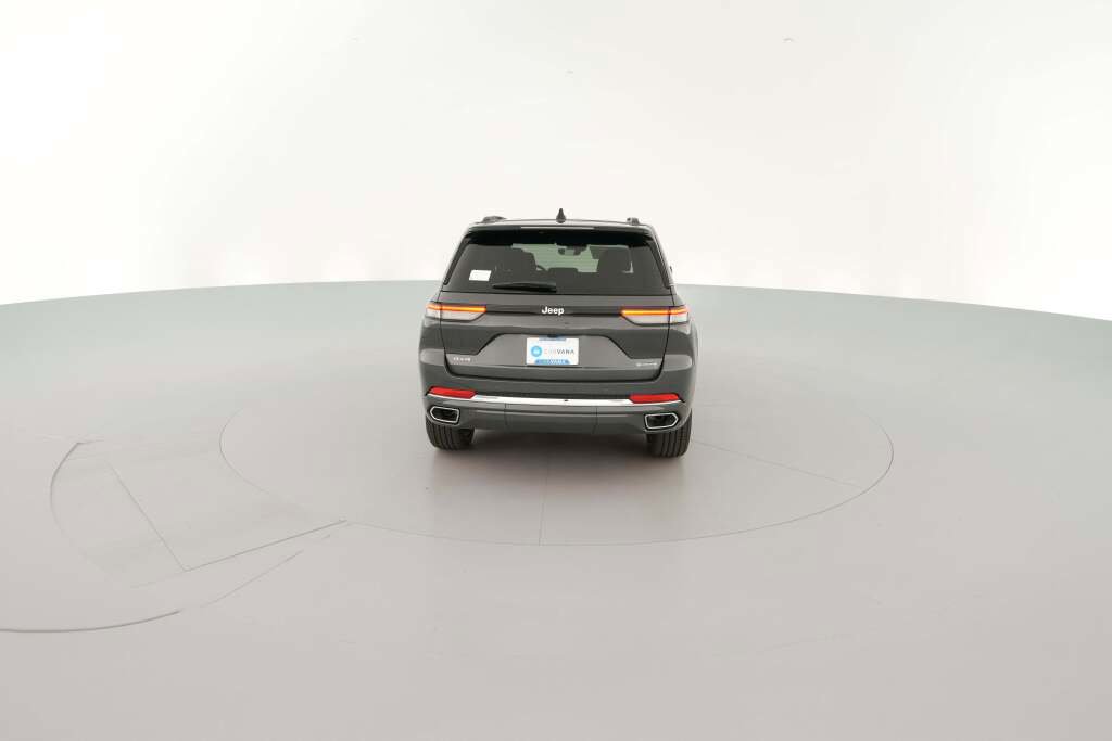 New 2025 Jeep Grand Cherokee Overland image 10