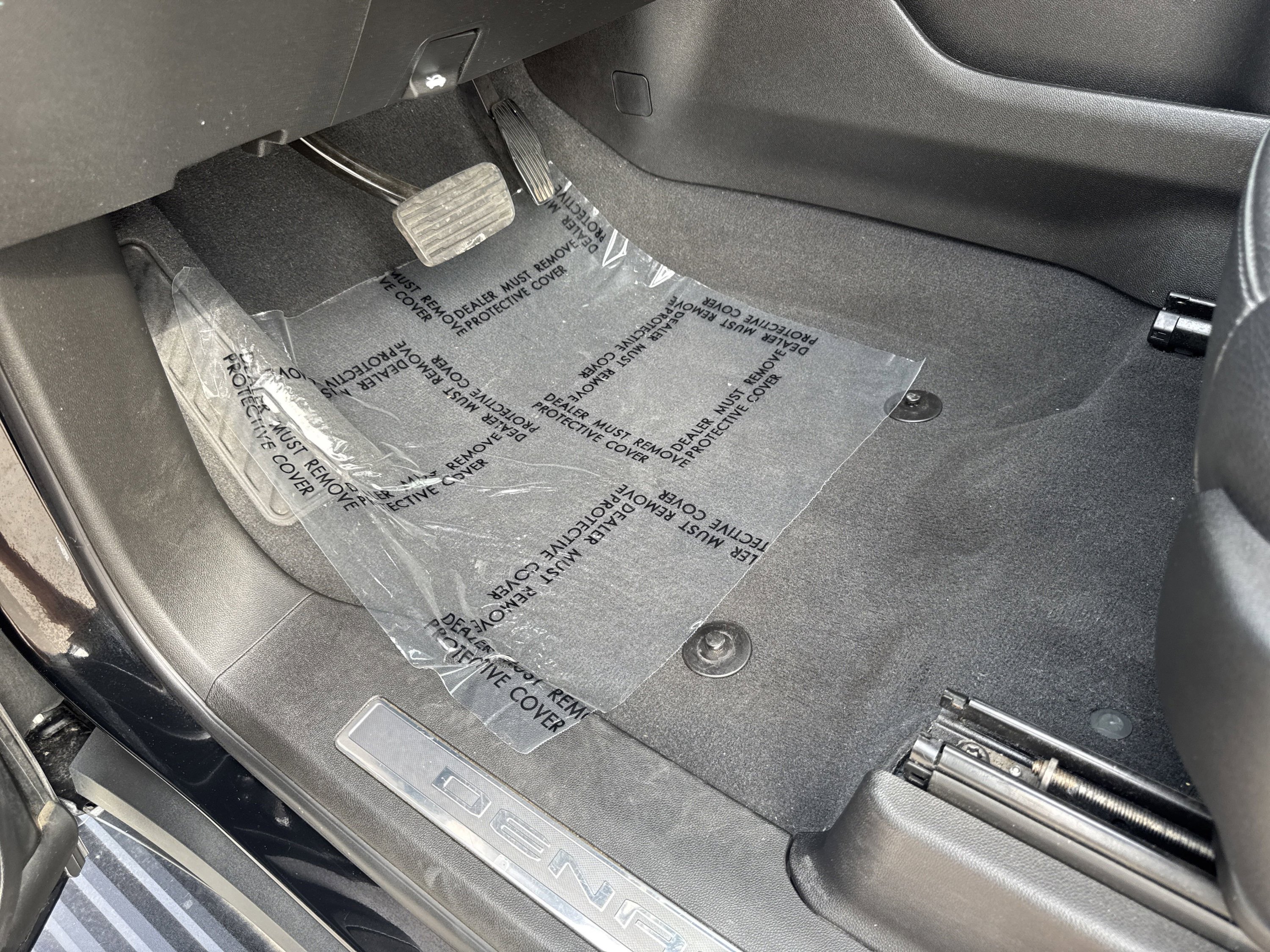 Used 2022 GMC Yukon Denali image 17