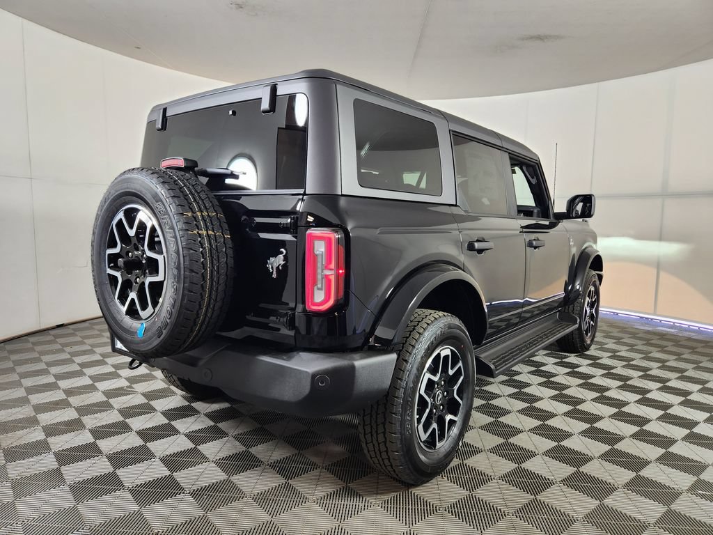 New 2026 Ford Bronco Outer Banks AWD/4WD image 7