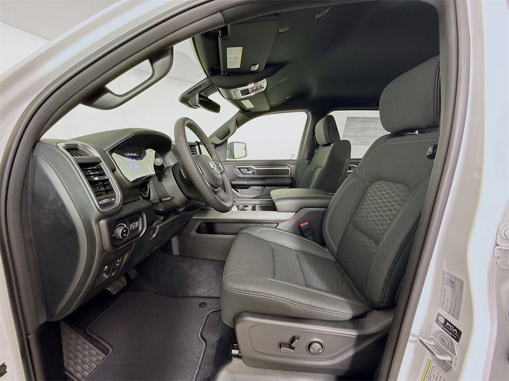 New 2026 RAM 1500 4x4 Crew Cab image 11