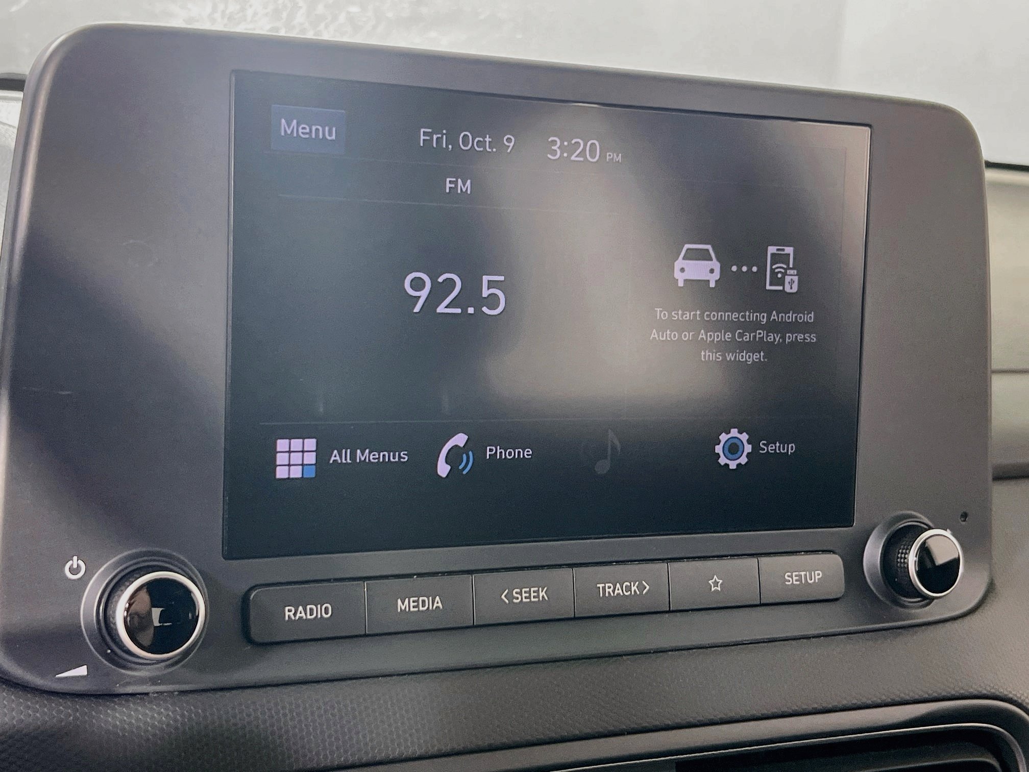 Used 2023 Hyundai Kona SE AWD/4WD image 13