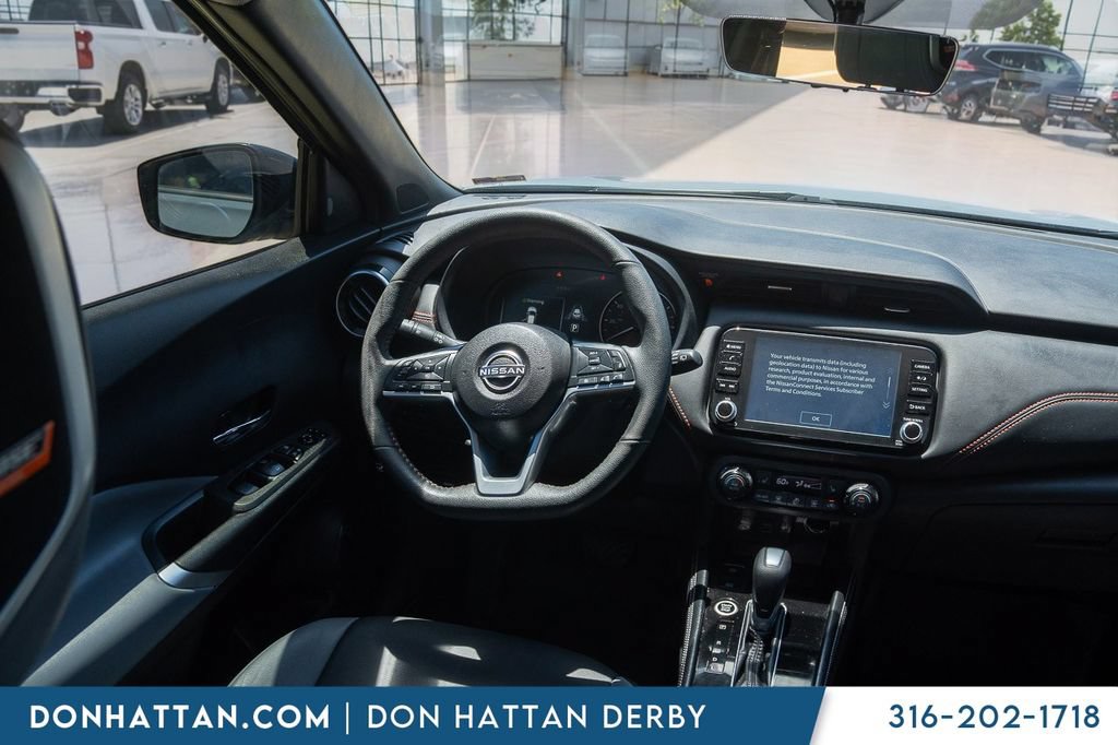 Used 2023 Nissan Kicks SR w/ SR Premium Package FWD image 17