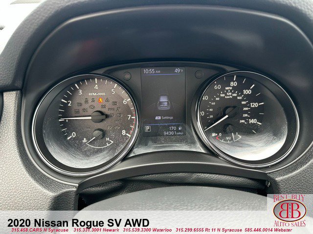 Used 2020 Nissan Rogue SV image 16