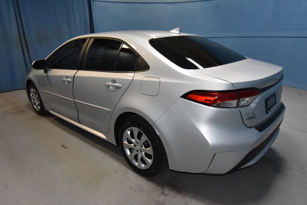 Used 2022 Toyota Corolla LE FWD image 25