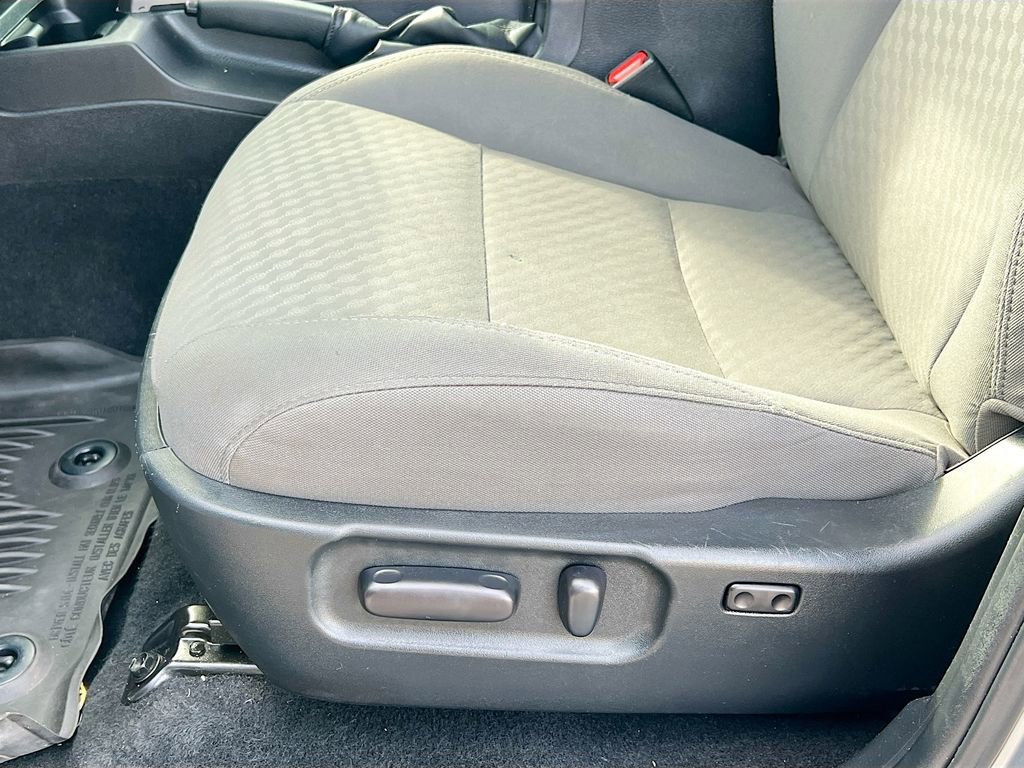 Used 2022 Toyota Tacoma SR5 image 18