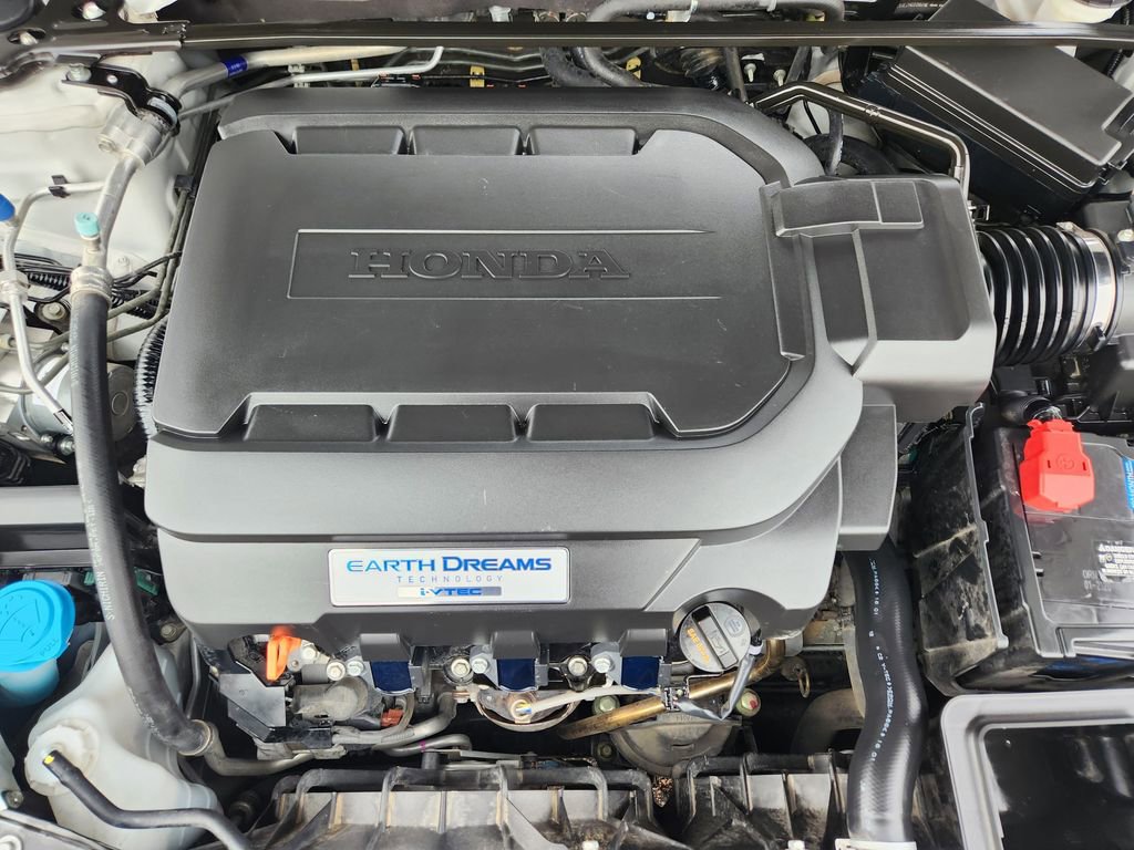 Used 2016 Honda Accord Touring image 19