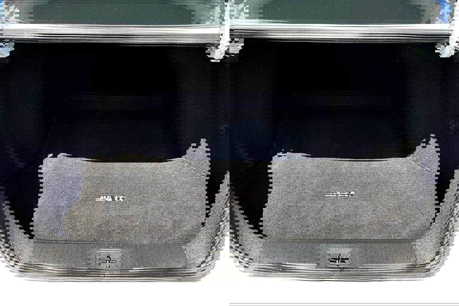 Used 2023 Nissan Sentra SR w/ Midnight Edition Package image 6