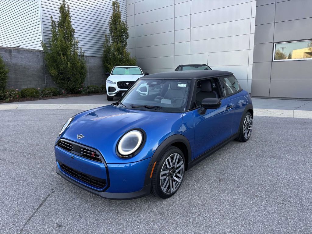 New 2026 MINI Cooper S image 3
