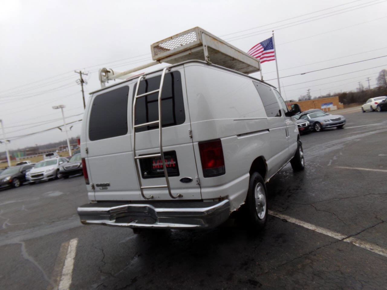 Used 2006 Ford E-250 and Econoline 250 RWD image 48
