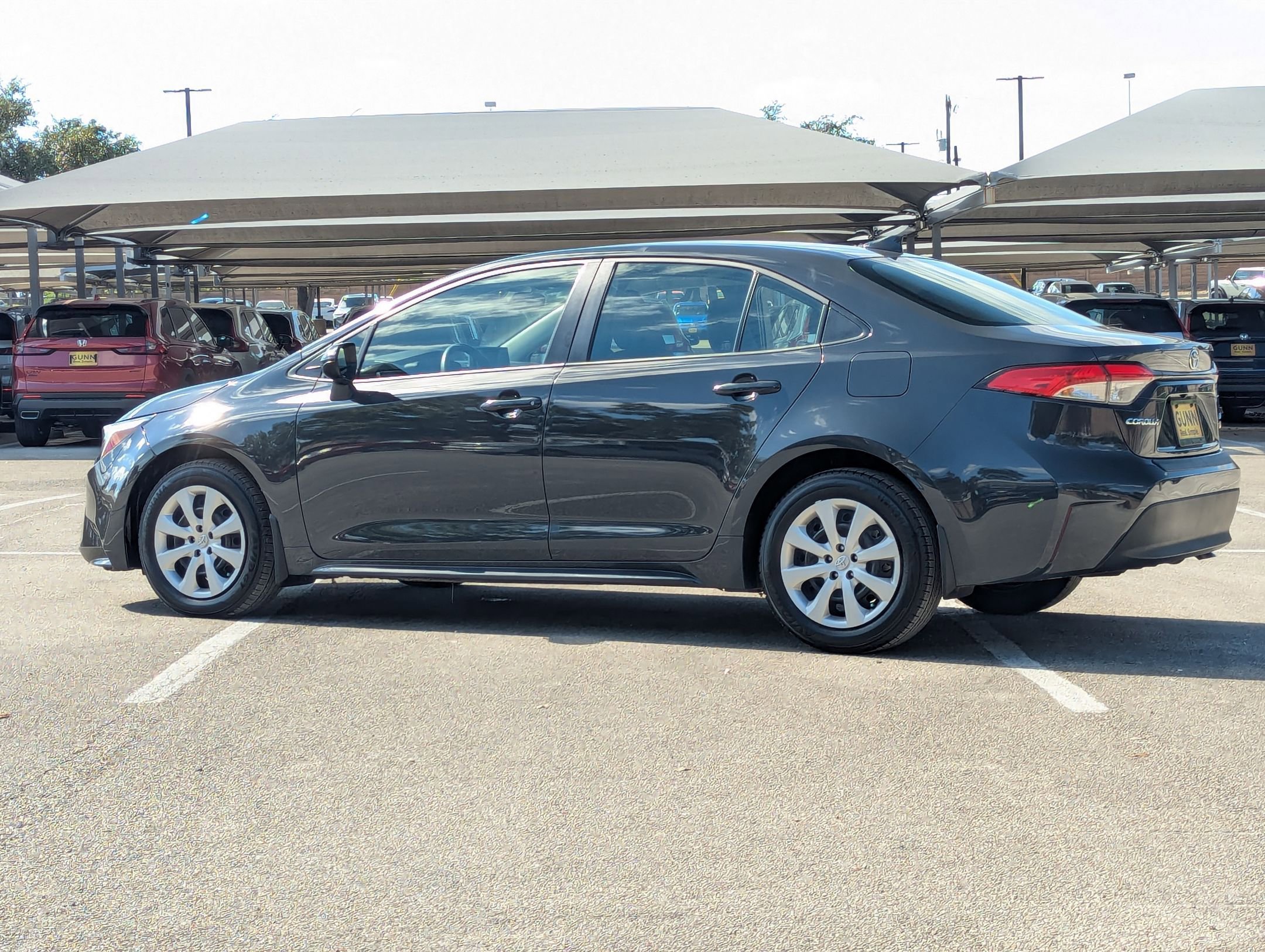 Used 2024 Toyota Corolla LE image 6