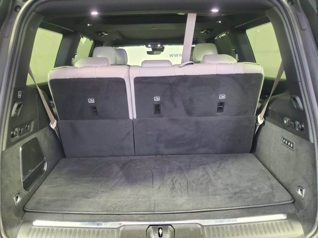 Used 2025 Jeep Grand Wagoneer 4WD image 29