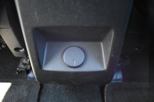 Used 2017 Chevrolet Equinox LS FWD image 32