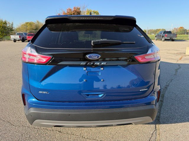Used 2024 Ford Edge SEL w/ Convenience Package AWD/4WD image 5