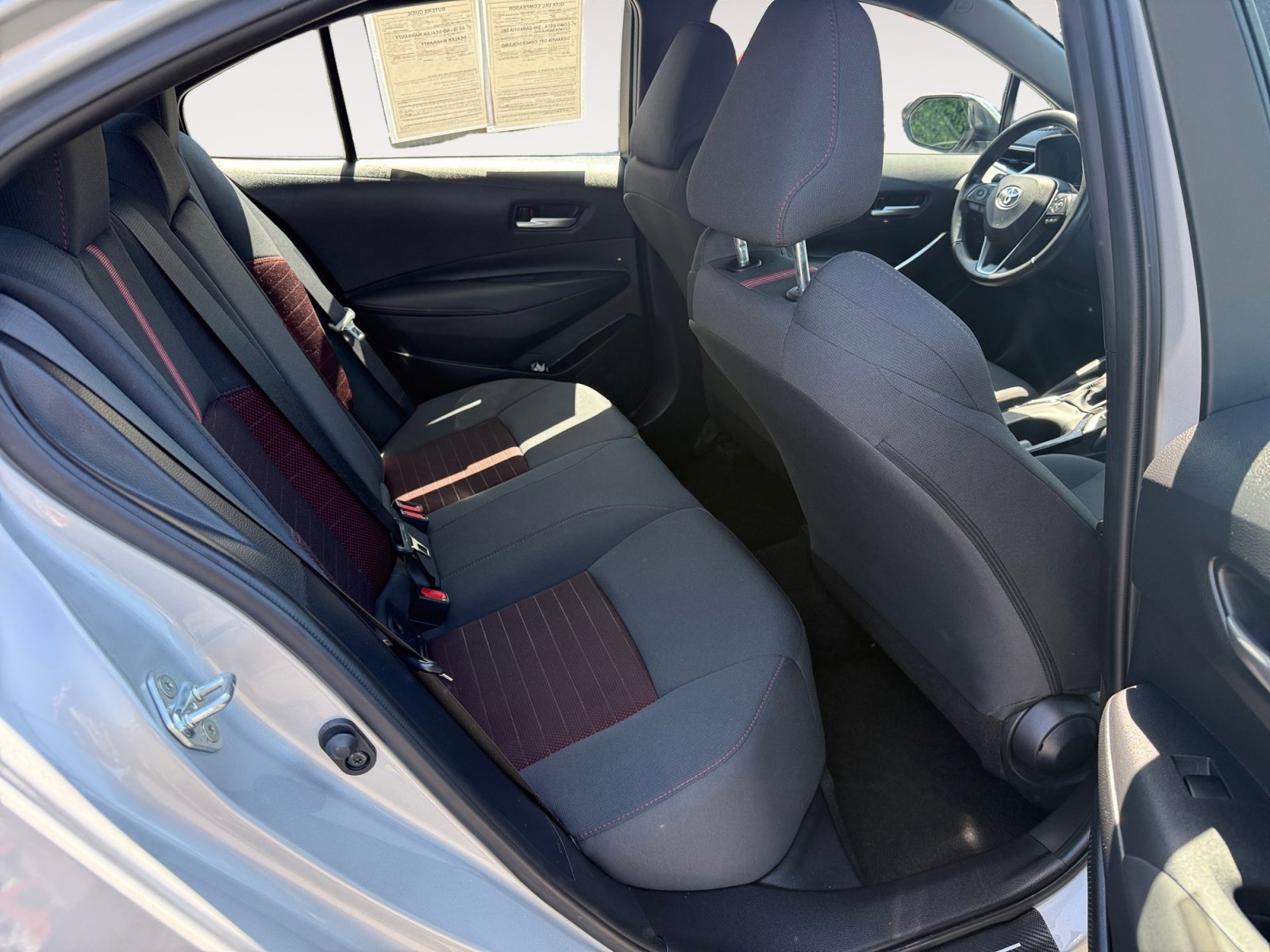 Used 2023 Toyota Corolla SE FWD image 18