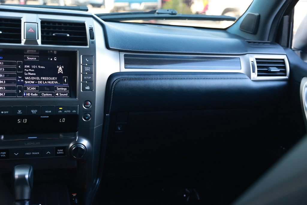 Used 2020 Lexus GX 460 Premium AWD/4WD image 32