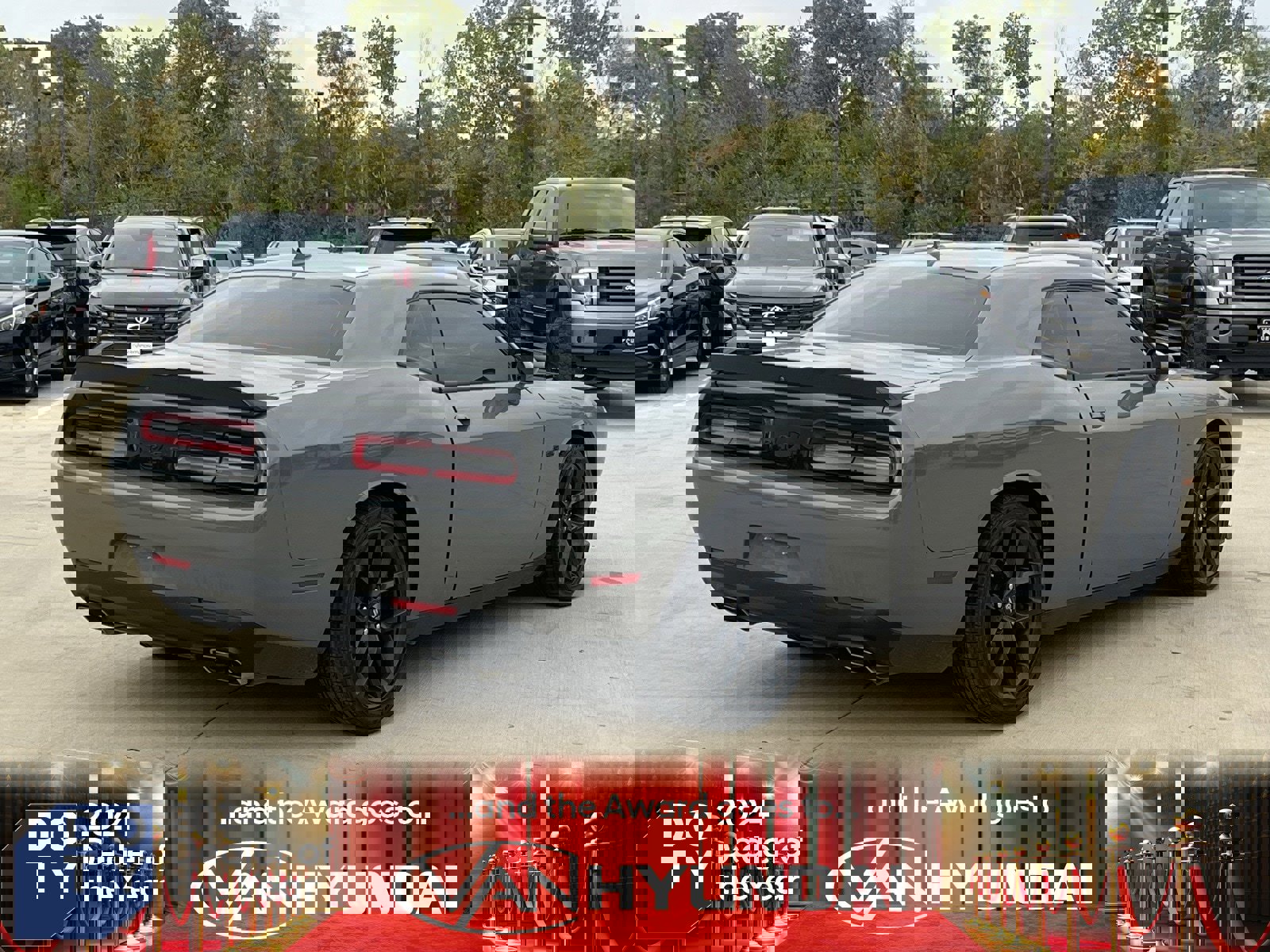 Used 2023 Dodge Challenger R/T w/ Blacktop Package image 12