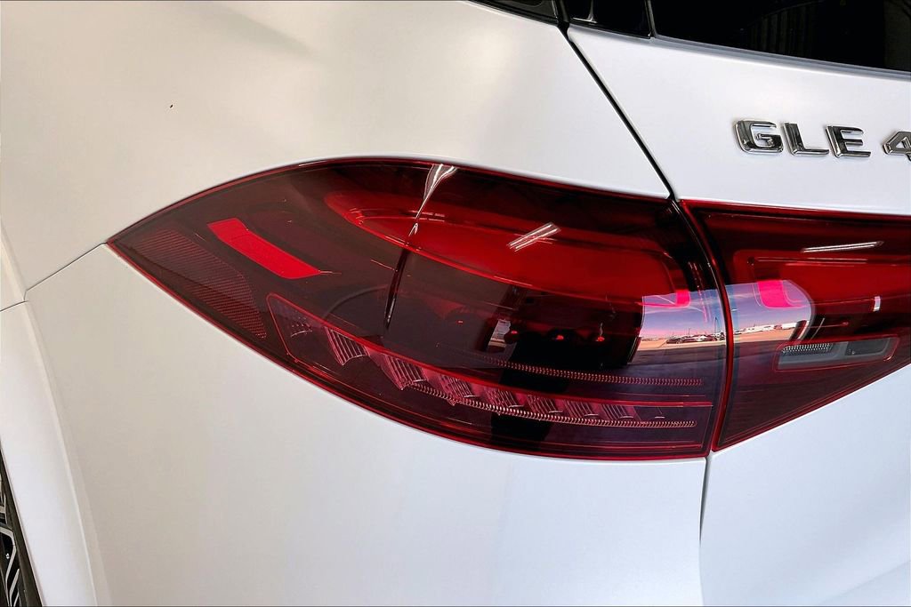 New 2026 Mercedes-Benz GLE 450 4MATIC image 14
