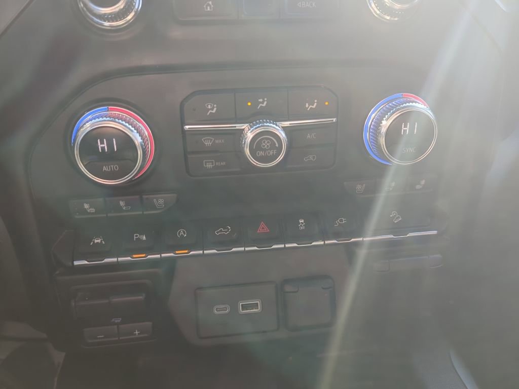 Used 2021 GMC Sierra 1500 AT4 w/ AT4 Value Package image 40