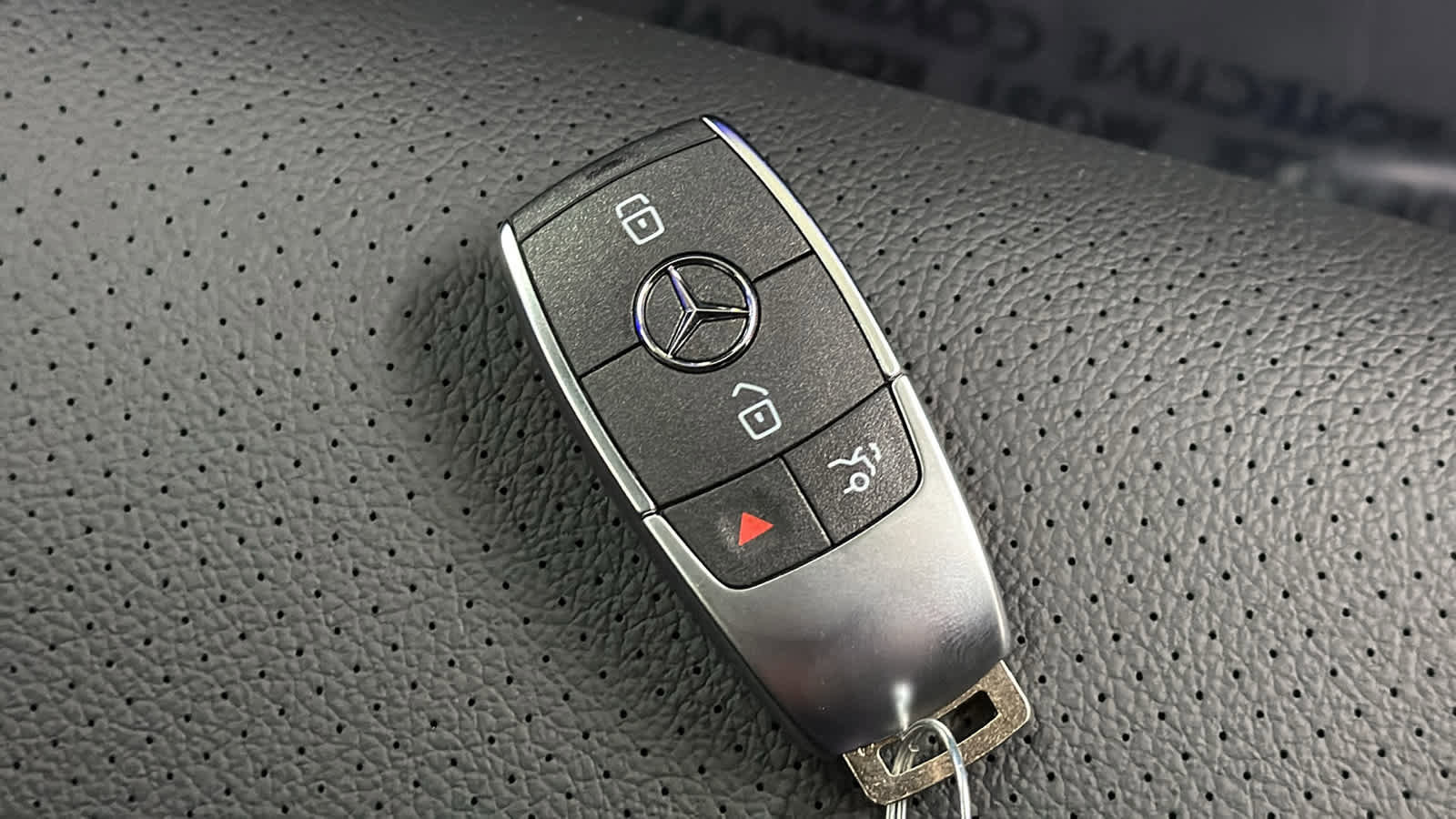 New 2026 Mercedes-Benz GLE 350 4MATIC image 38