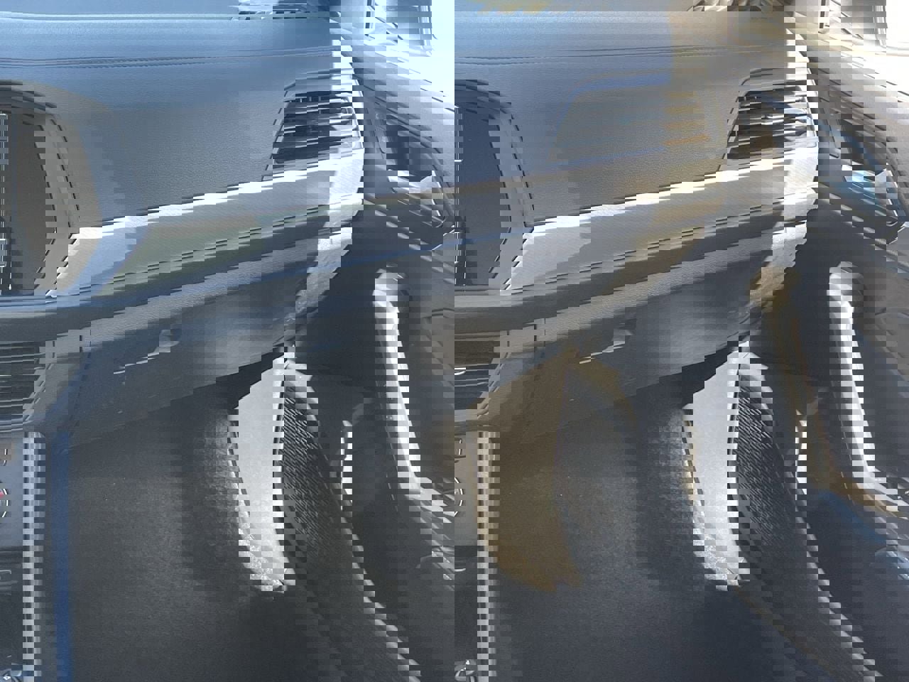 Used 2024 Volkswagen Jetta S image 17