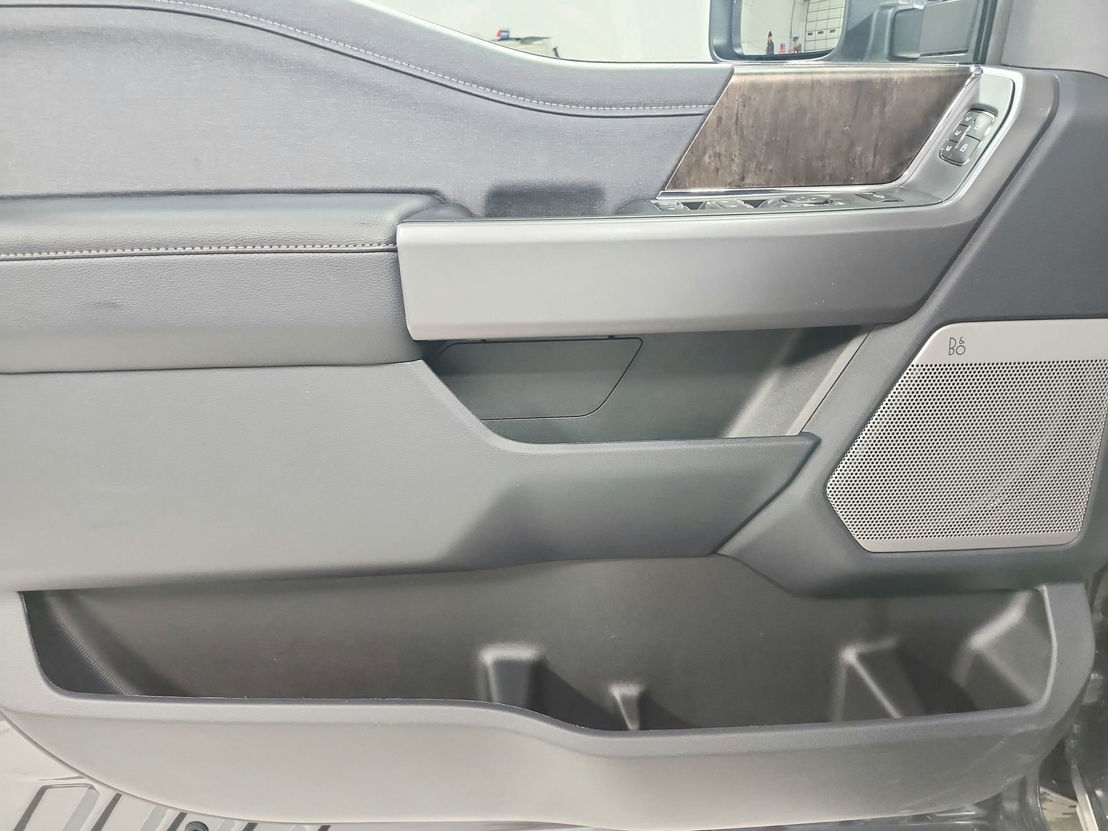 New 2026 Ford F250 Lariat image 37