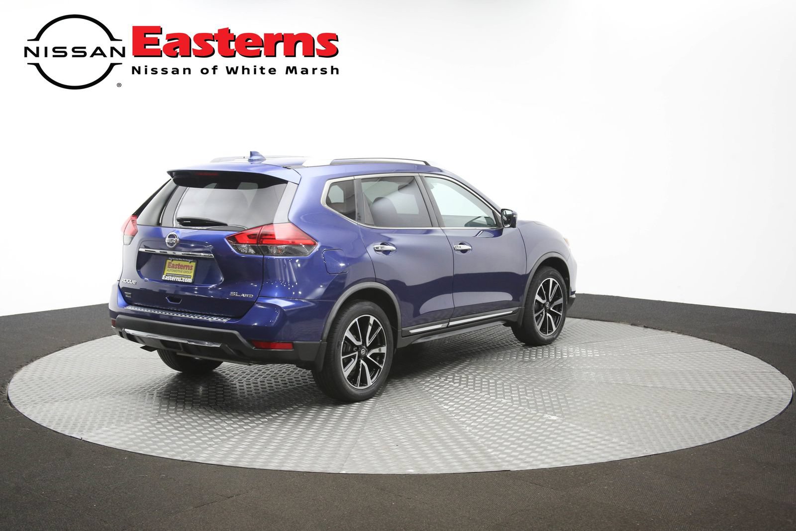 Used 2017 Nissan Rogue SL w/ SL Premium Package AWD/4WD image 40