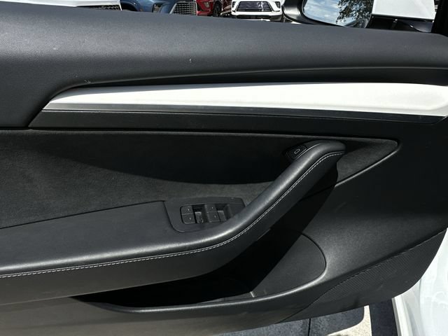 Used 2023 Tesla Model 3 Standard Range RWD image 21