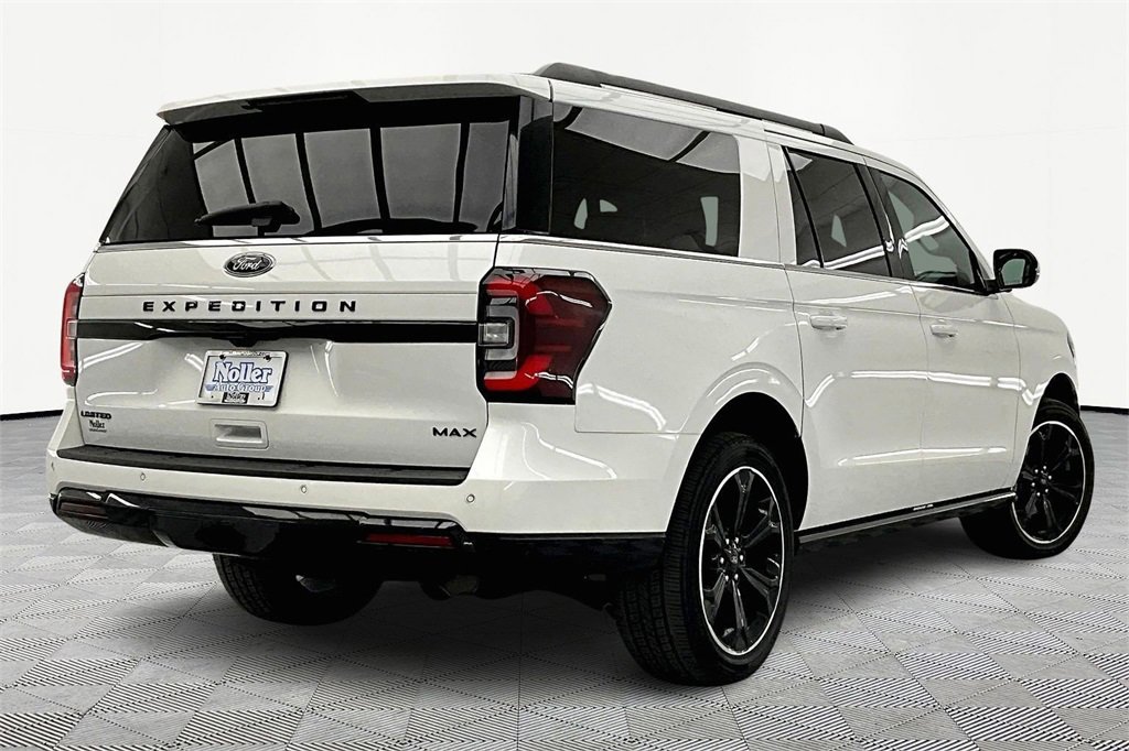 Used 2022 Ford Expedition Max Limited image 2
