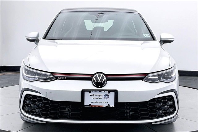 Used 2024 Volkswagen GTI Autobahn image 3