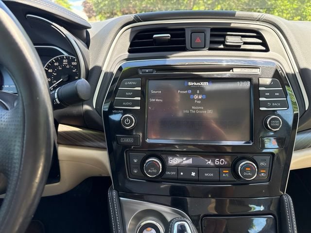 Used 2016 Nissan Maxima Platinum FWD image 21