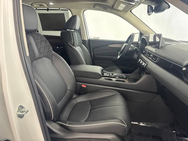 Used 2026 Honda Pilot Elite image 25