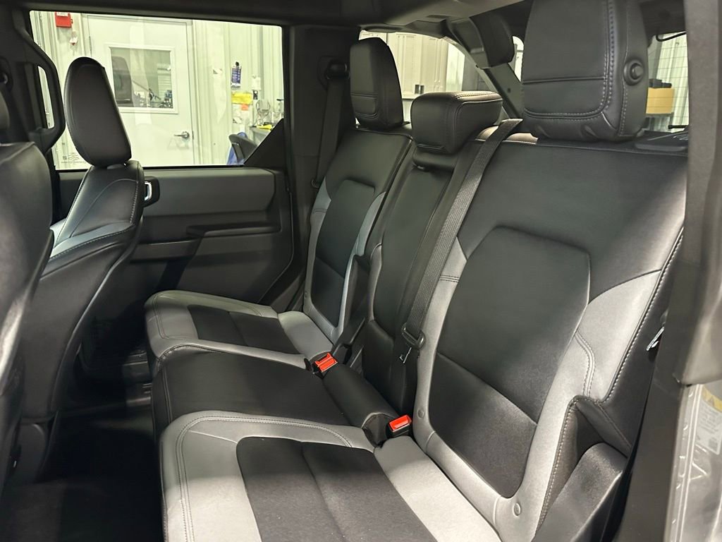 Used 2024 Ford Bronco Big Bend image 26